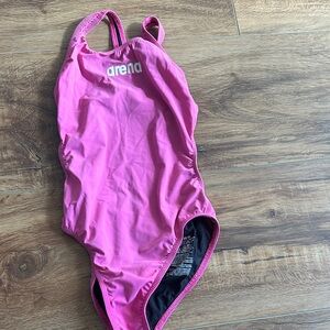 Arena ST next Women's Pink tech suit short leg size 30